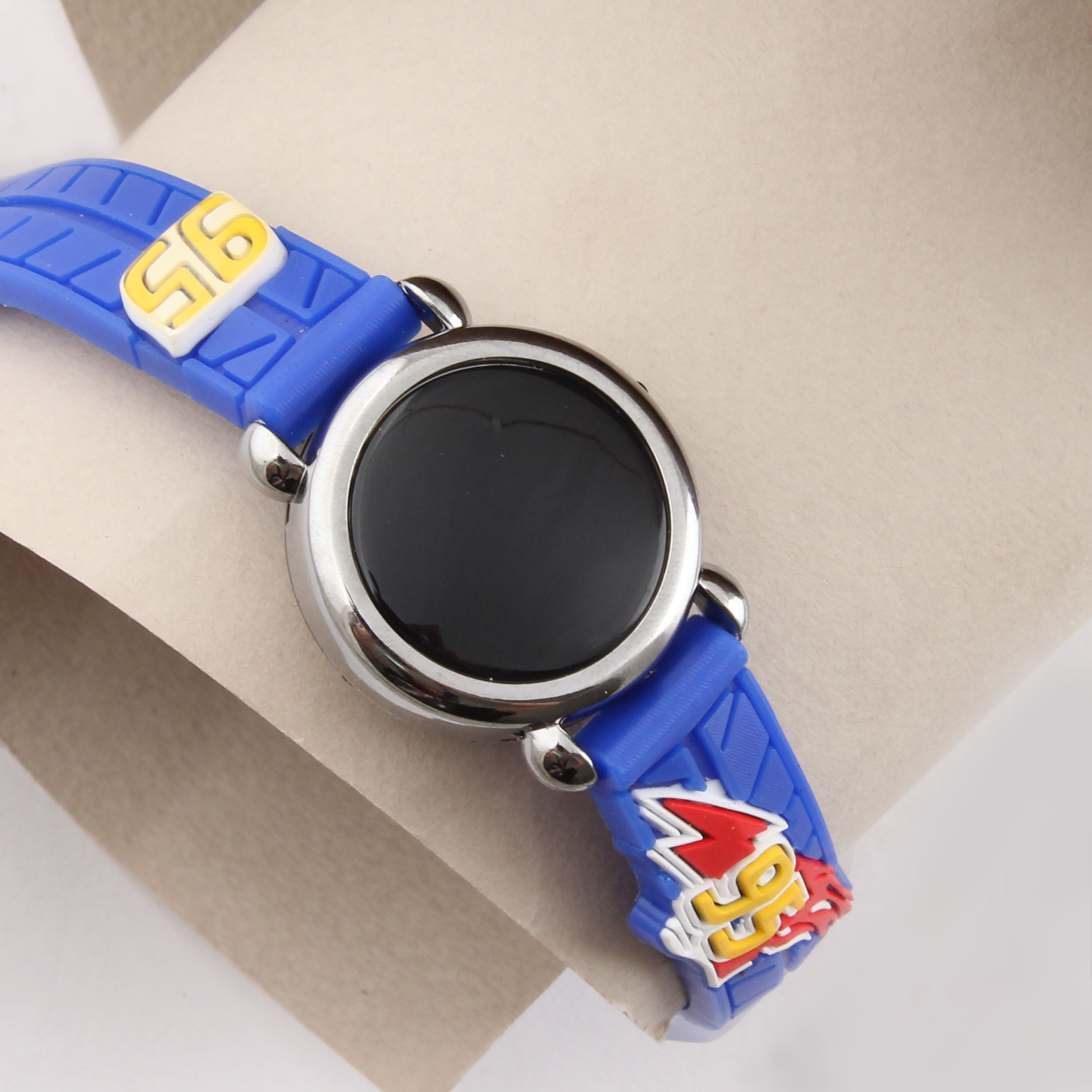 ساعت مچی دیجیتال پسرانه مدل کارتونی کد WHK_041 ساعت مچی دیجیتال پسرانه مدل کارتونی کد WHK_041