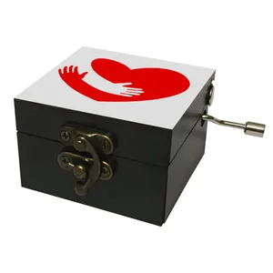 جعبه موزیکال مدل هندلی طرح قلب و دست کد 1138