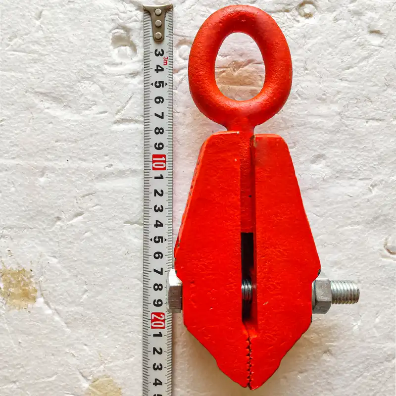 گیره صافکاری شاسی کش خودرو مدل TGVD 11024