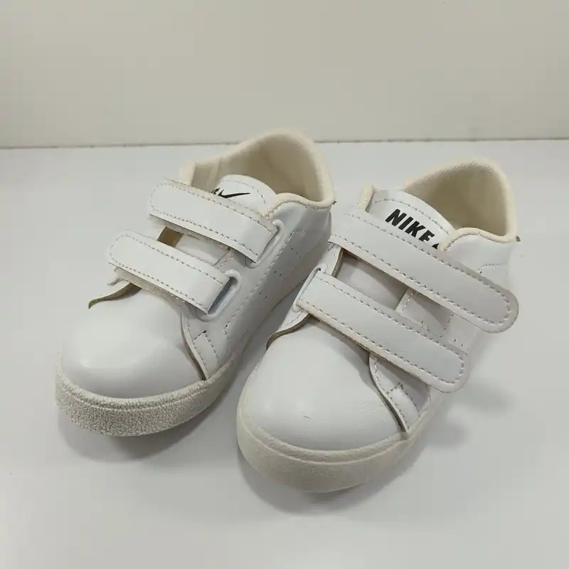 کفش راحتی بچگانه کد 322