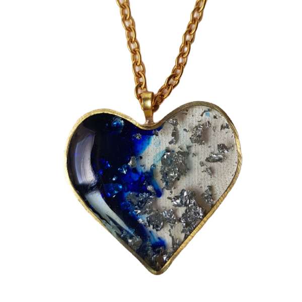 گردنبند دخترانه مدل رزینی قلبی