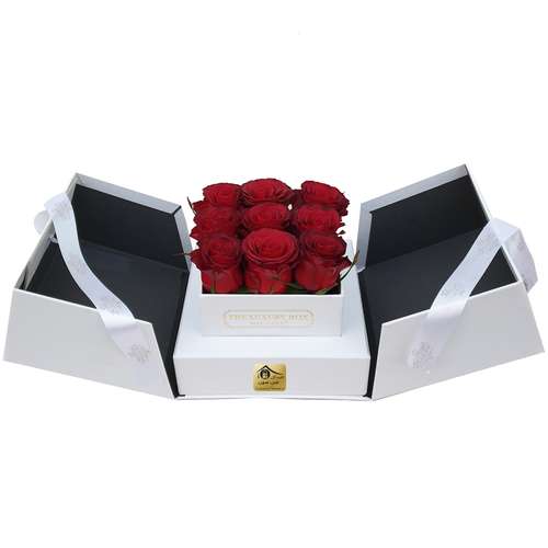 جعبه گل رز هلندی کلبه گل سن سون مدل BX-22056