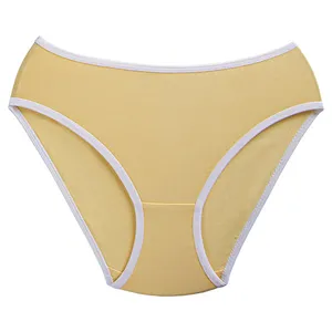 شورت زنانه مدل خاتون کش کد 04 رنگ کرم