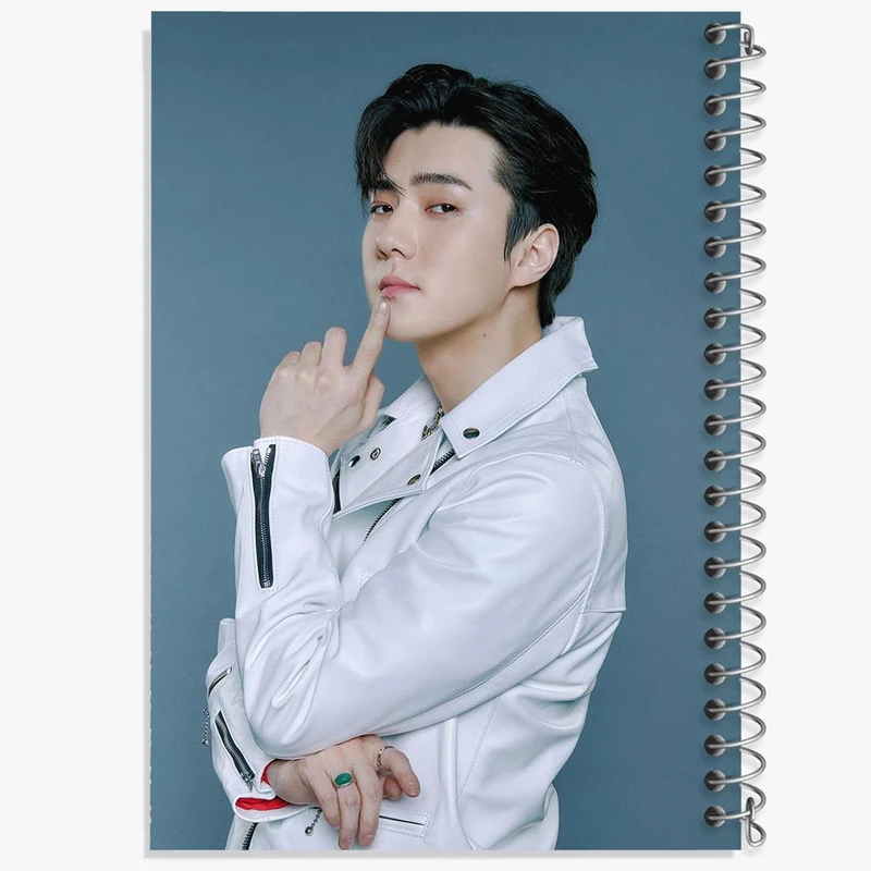 دفتر شطرنجی 50 برگ خندالو طرح سهون گروه اکسو EXO کد 16786