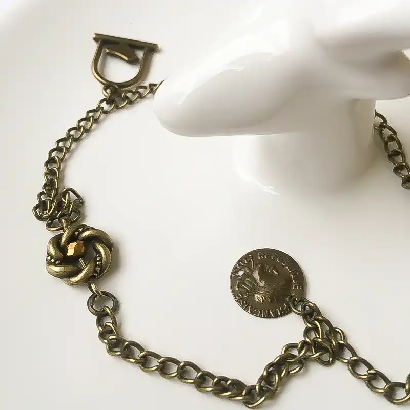 پابند زنانه مدل مرداد