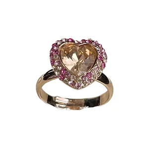 انگشتر زنانه مدل قلب 34