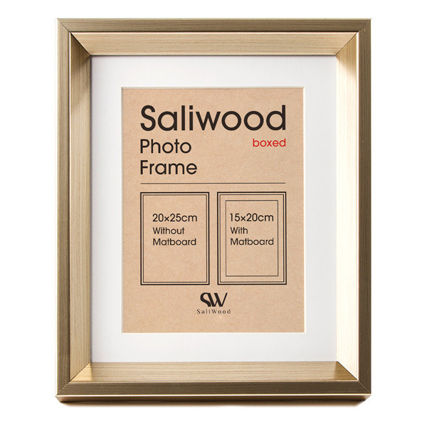 قاب عکس سالی وود مدل ۲۰۸  کد FPBEG-33B-2025-101 سایز 20×25 سانتی متر