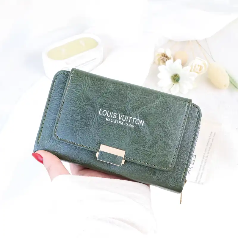 کیف پول زنانه مدل کالو