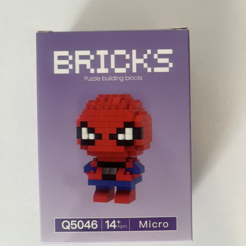 ساختنی جیسی بریکس مدل مرد عنکبوتی