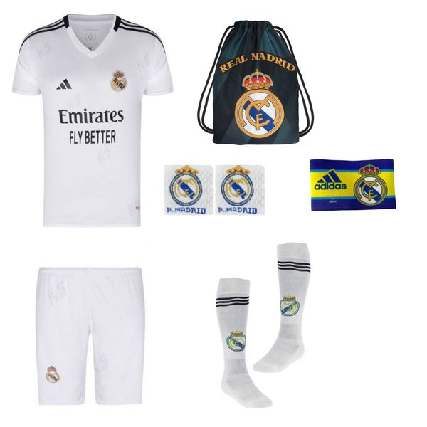 ست 7 تکه لباس ورزشی مدل رئال مادرید طرح وینیسیوس کد 2025s