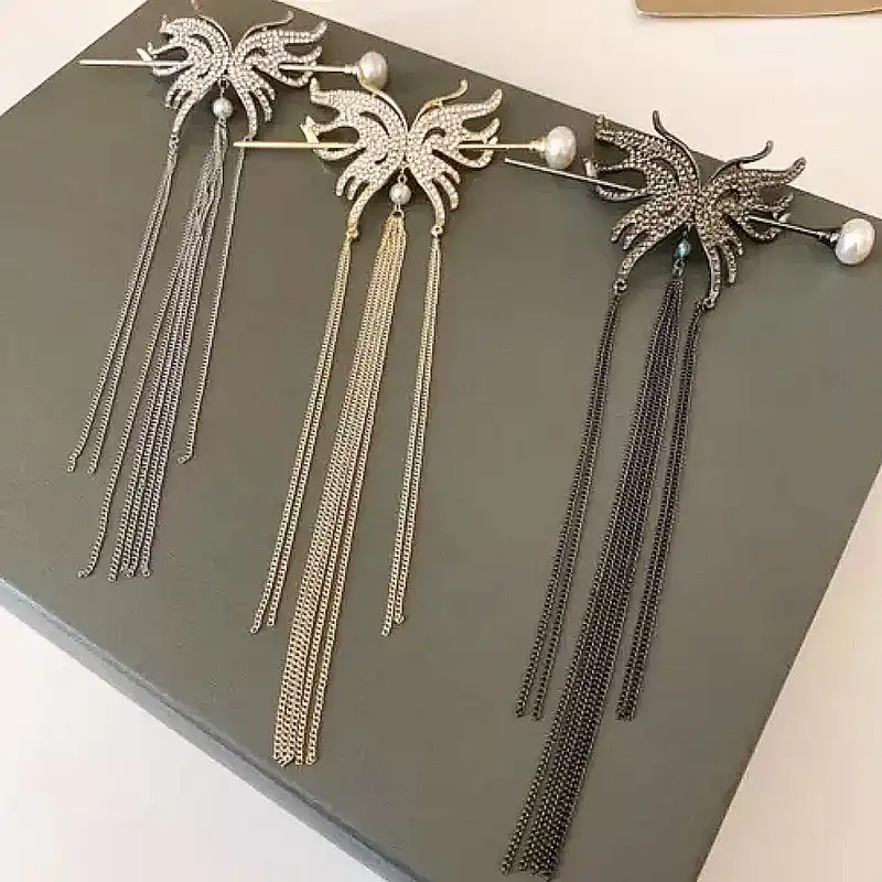 گیره مو زنانه مدل کانزاشی پروانه آویزدار کد brg 4755