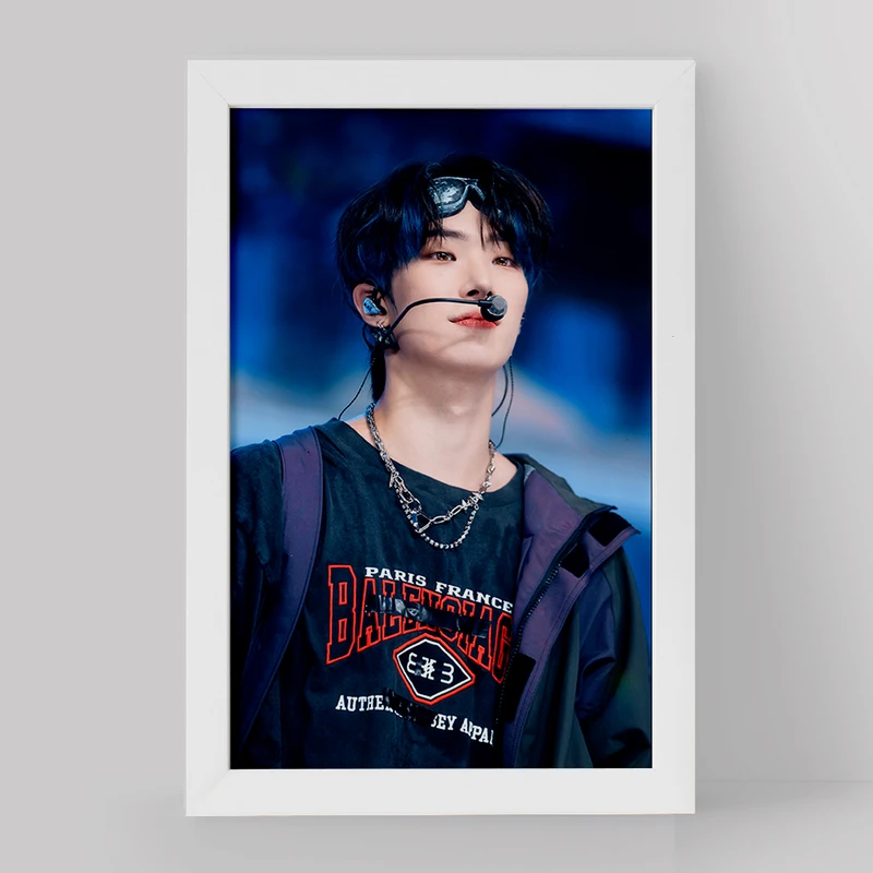 تابلو خندالو مدل مینگی گروه ایتیز ATEEZ کد 21252