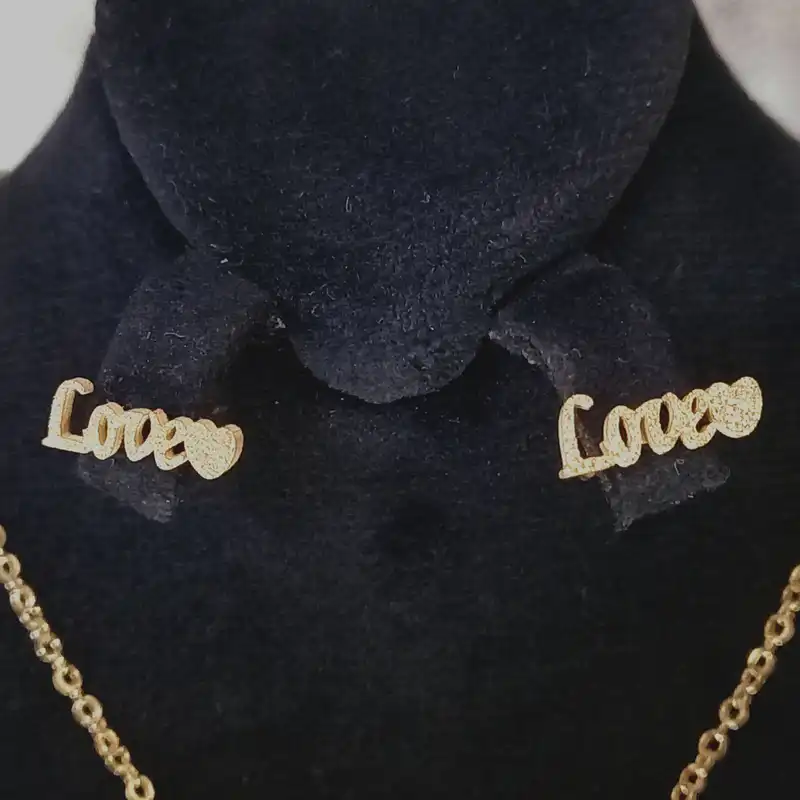 نیم ست زنانه طرح Love مدل NSZ109