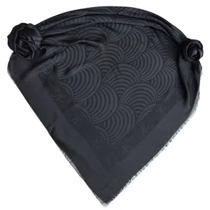 روسری زنانه کلوین کلاین مدل نخی اداری رسمی محرمی قواره بزرگ زبرا