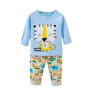 ست تی شرت و شلوار پسرانه مدل شیر کد 20221