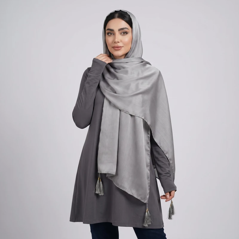 شال زنانه مدل حریر شیشه ای ساده نازک منگوله دار کد 32