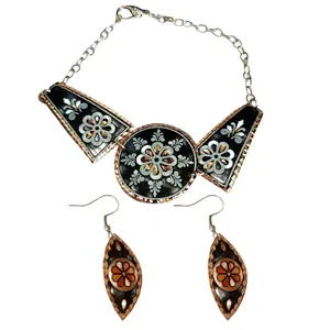 نیم ست زنانه مدل میناکاری کد 5626