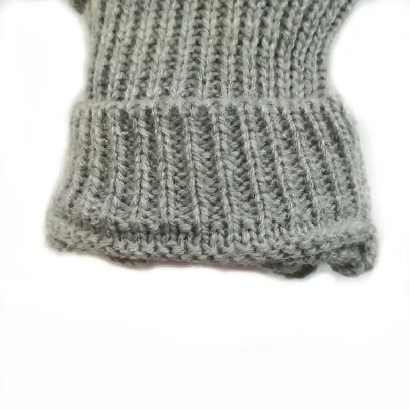 دستکش بافتنی زنانه مدل خزدار رنگ طوسی