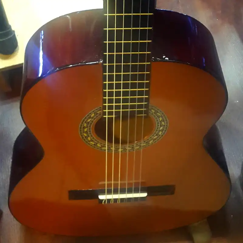 گیتار کلاسیک مدل Master 9