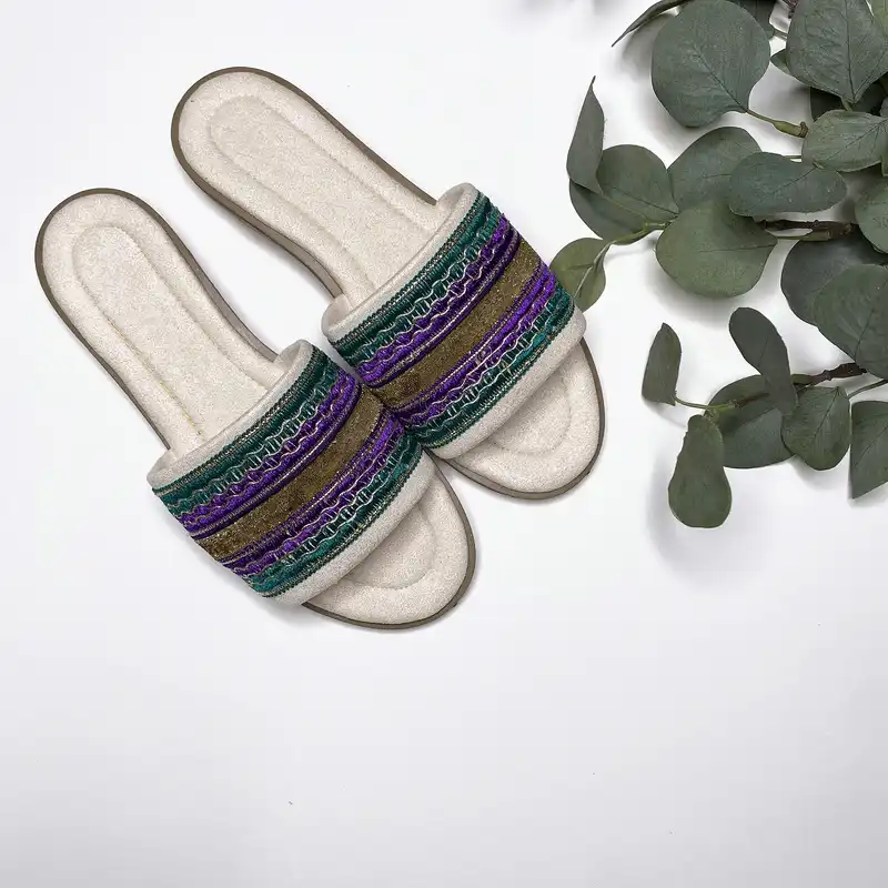 صندل زنانه مدل سوزندوزی بلوچی کد SP_926