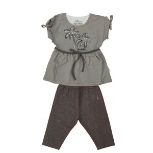 ست تی‌شرت و شلوارک مدل سه