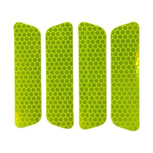 برچسب شبرنگ هشدار باز بودن درب خودرو رفلکتر کد P4D10Y بسته 4 عددی
