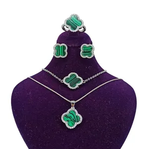 نیم ست نقره زنانه سلین کالا مدل مالاکیت کد ce-As220