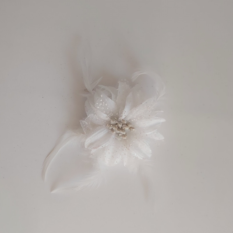 گل سینه دخترانه مدل سپیدار 222 گل سینه دخترانه مدل سپیدار 222