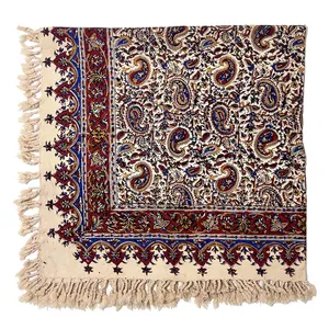 رومیزی قلمکار مدل حلزونی کد M.120