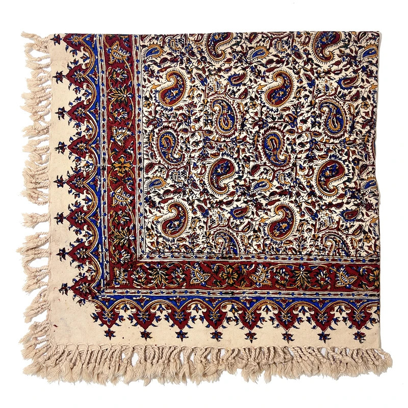 رومیزی قلمکار دن هوم طرح حلزونی