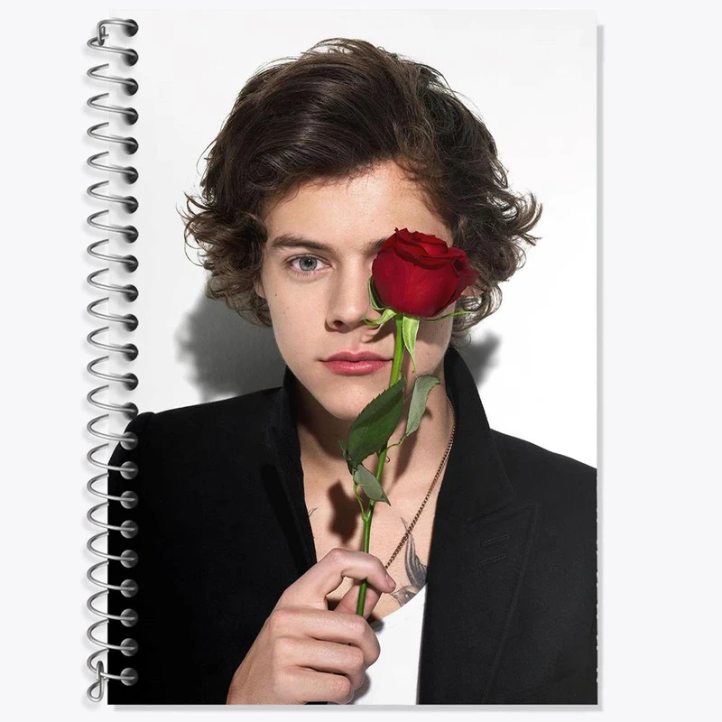 دفتر لغت 50 برگ خندالو مدل هری استایلز گروه موسیقی وان دایرکشن One Direction کد 18906
