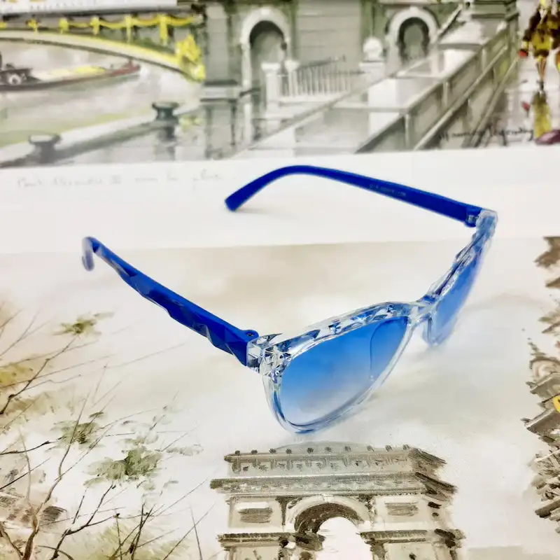 عینک آفتابی بچگانه مدل V-5bu