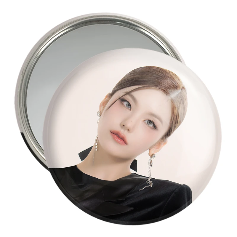 آینه جیبی خندالو مدل یجی گروه ایتزی ITZY  کد 20208