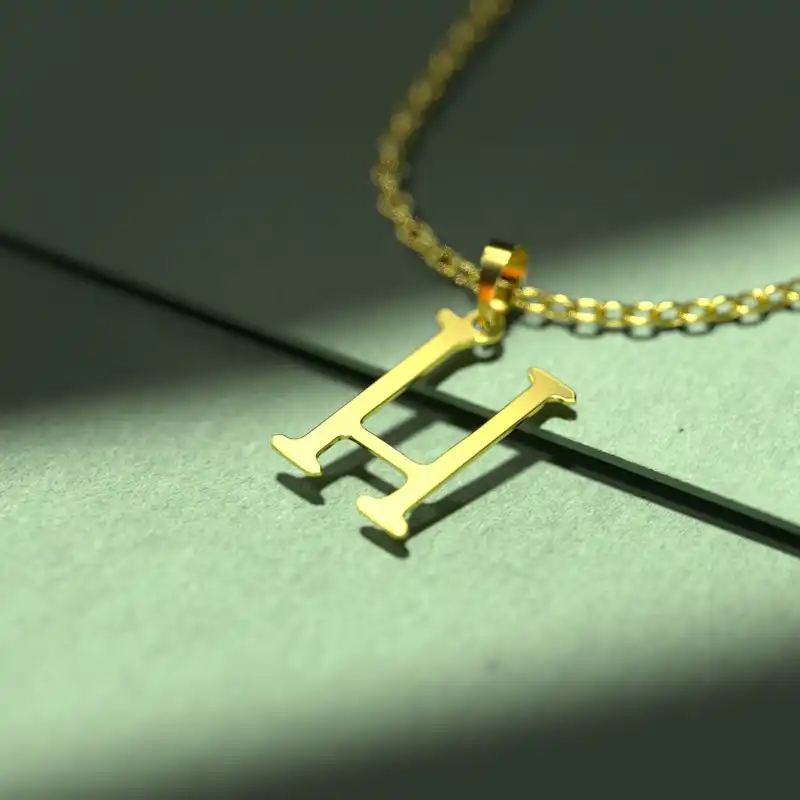 گردنبند طلا 18 عیار زنانه مدوپد مدل حرف H کد H3-1-1372