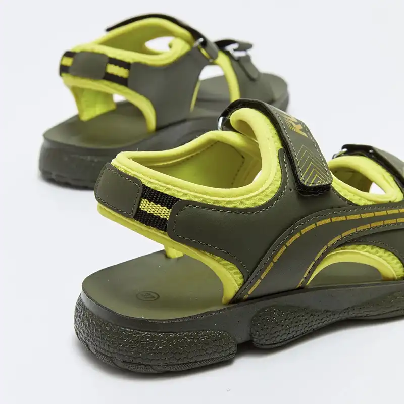 صندل پسرانه ال سی وایکیکی مدل فول طبی Stop Care