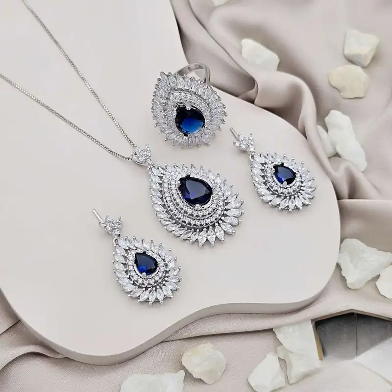 نیم ست نقره زنانه مدل سلطنتی یاقوت کبود BARF97