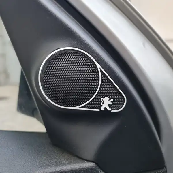 برچسب قاب تیوتر خودرو مدل 10728A مناسب برای پژو 207 بسته دو عـددی