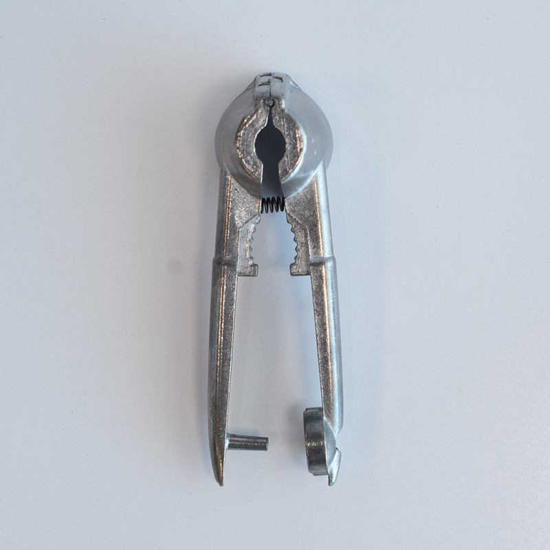 گردو شکن مدل G-3