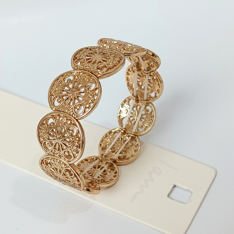 دستبند زنانه آی ام مدل Glamorous دستبند زنانه آی ام مدل Glamorous