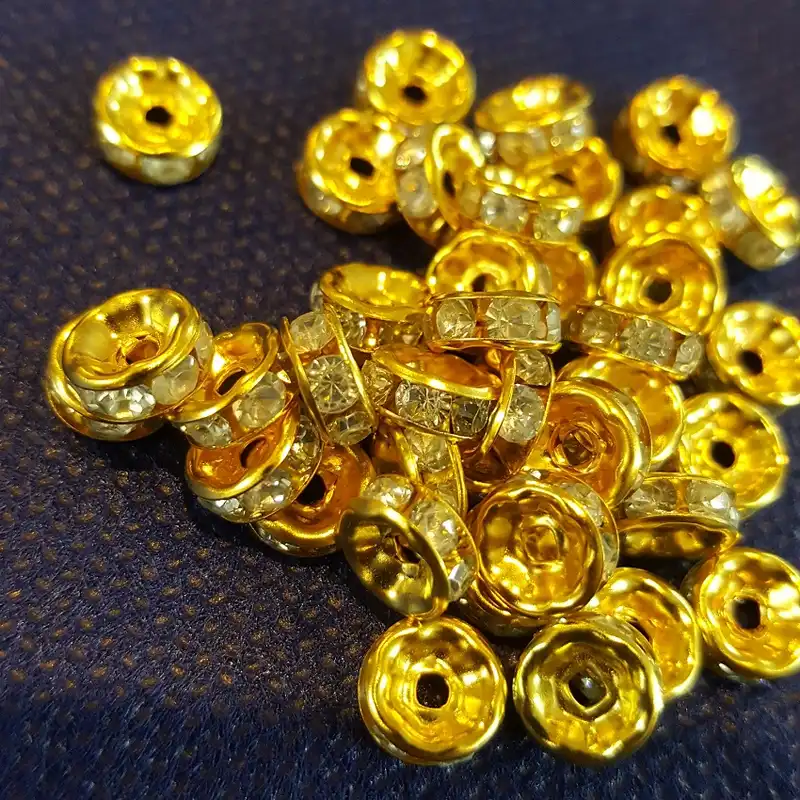 مهره دستبند مدل نگین بسته 70 عددی