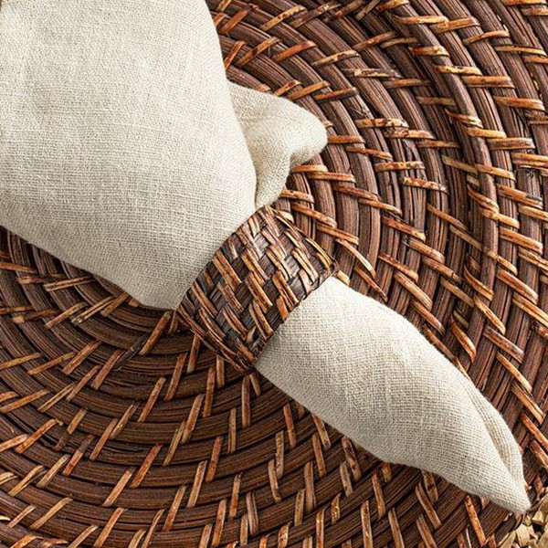 حلقه‌ دستمال انگلیش هوم مدل Aidan Rattan