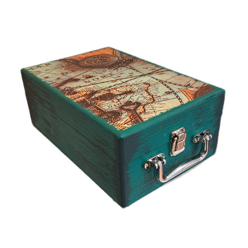 جعبه هدیه چوبی مدل چمدان طرح نقشه کهن کد WSV004