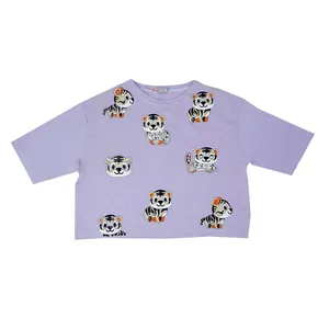 کراپ‌تاپ آستین کوتاه زنانه مدل پلنگی رنگ بنفش