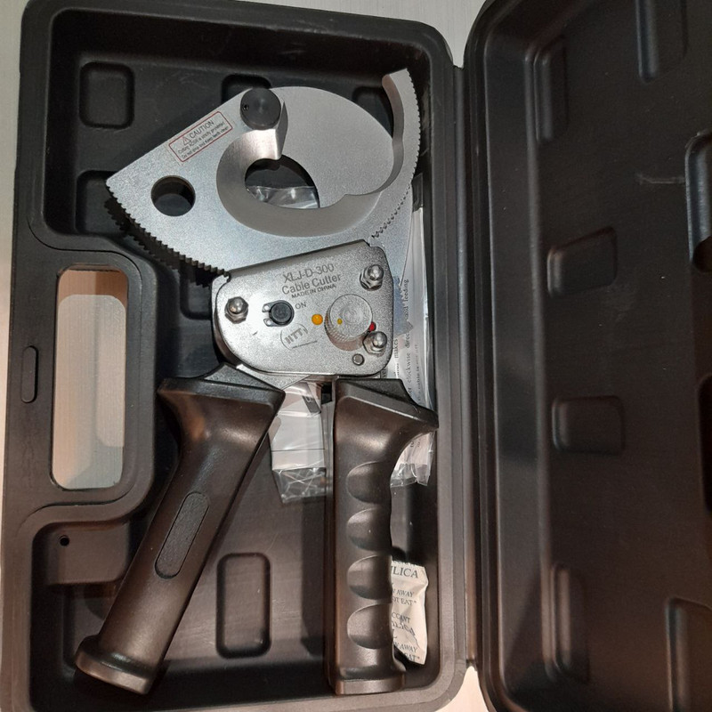 قیچی کابل بر جغحغه ای مدل XLJ-D-300 قیچی کابل بر جغحغه ای مدل XLJ-D-300