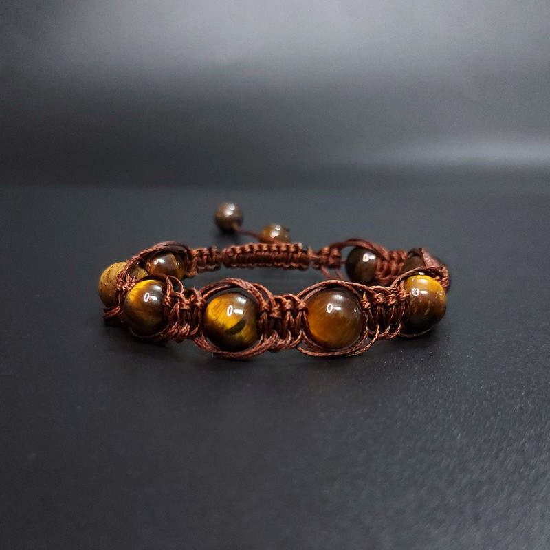 دستبند مدل چشم ببر با بافت چرم کد 69