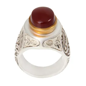 انگشتر نقره مردانه بازرگانی میلادی مدل سنگ عقیق یمنی کهنه رکاب دست ساز کد AM_1970