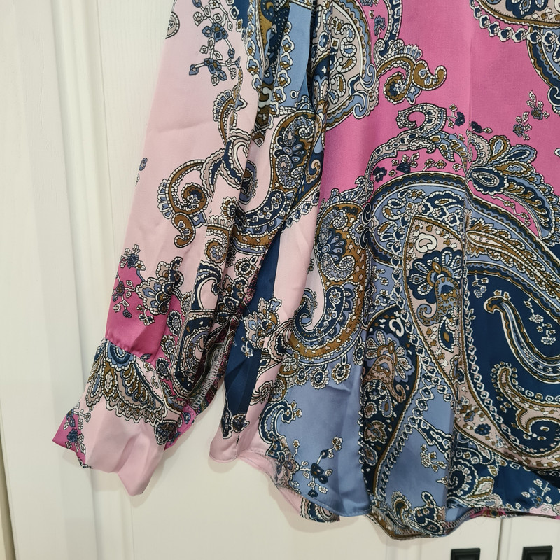 شومیز آستین بلند زنانه مدل پترن بته جقه کد ۱۰