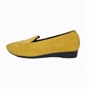 کفش زنانه مدل مخمل خردلی