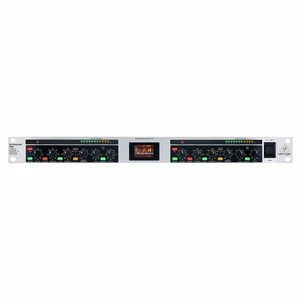 آمپلی فایر بهرینگر مدل Ultragain Pro MIC2200