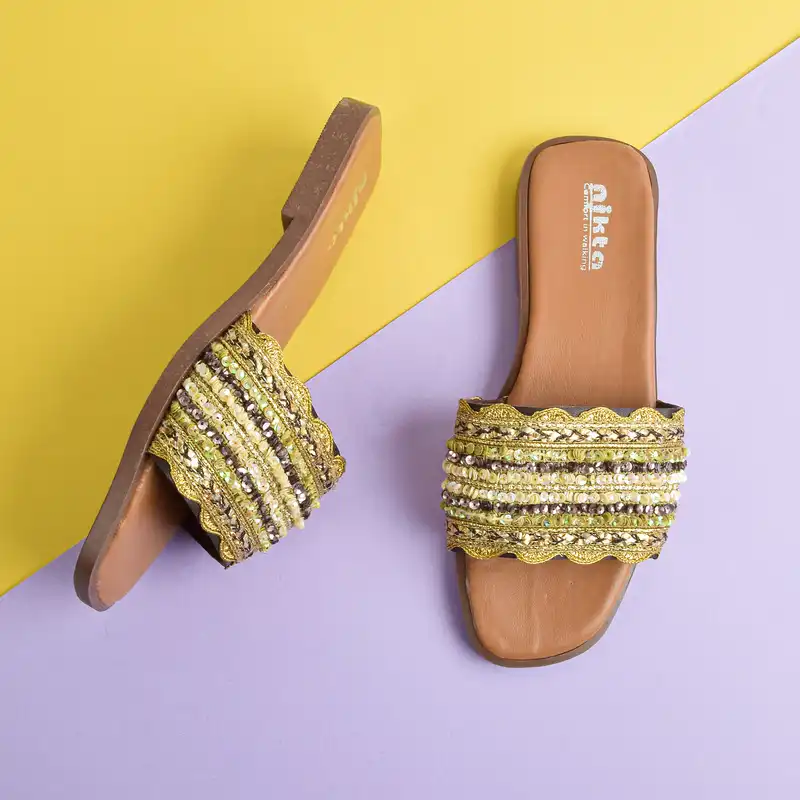 صندل زنانه نیکتا مدل محلی کد GLD.2881